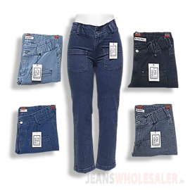 Women Patch Pocket Straight Jeans